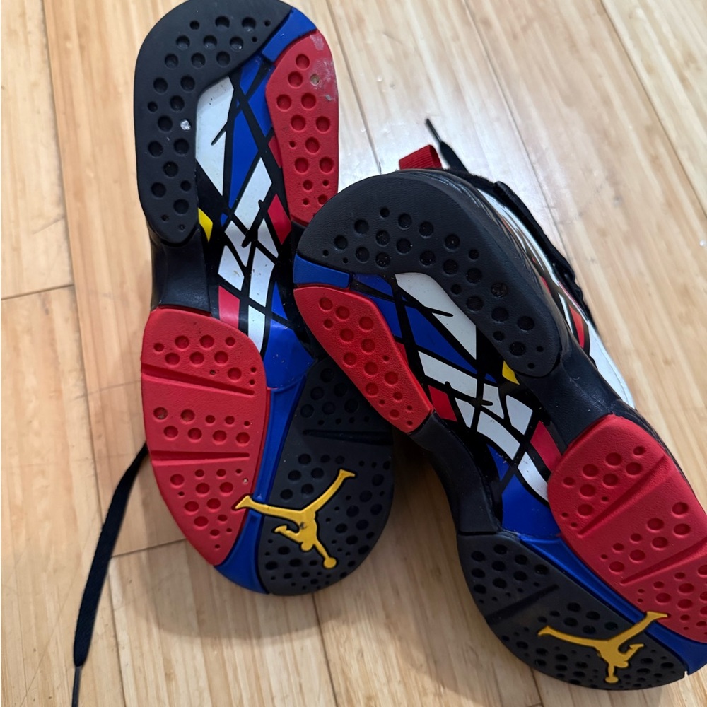 Jordan 8 - Picture 2 of 4